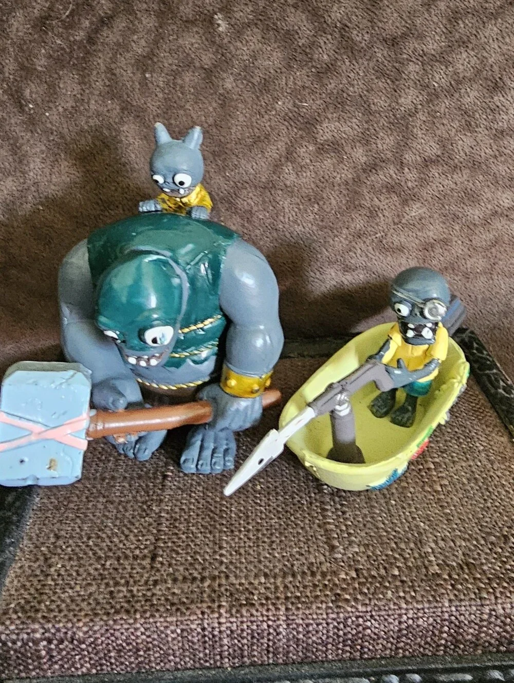 Plants Vs Zombies Toy Figure Set Of 9